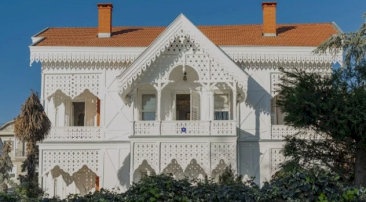 Özkan Bey, konak ımızın satışına sizin çalışmanızı istiyoruz.