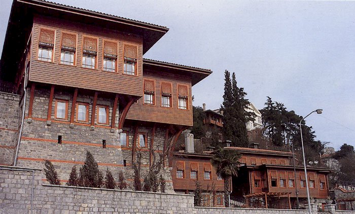 Yılanlı Yalı: Boğaz Hattında Tarih, Manzara ve Şehir Kolaylığını Buluşturan Adres