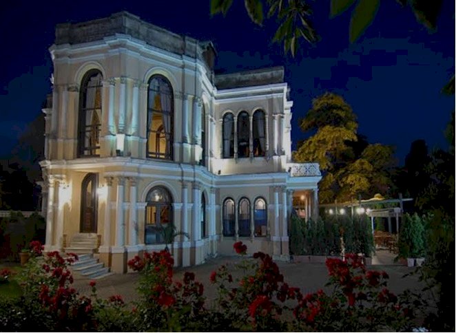 Beşiktaş genelinde köşk, konak ve yalı dairesi odak alanlarımdan.