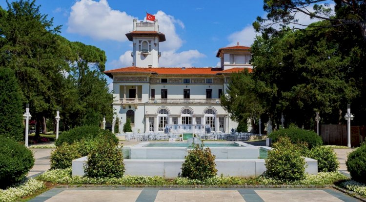 Hidiv Kasrı: Beykoz Çubuklu’da Art Nouveau Mimarisinin Tarihi İzleri