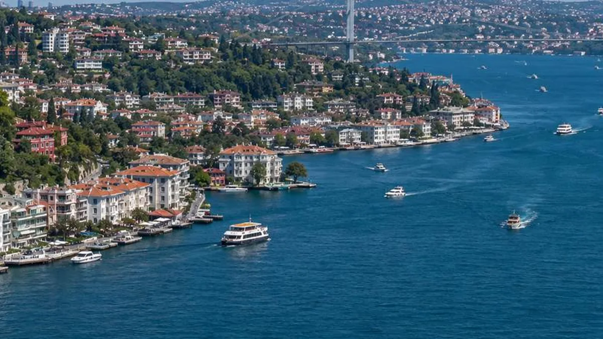 Why Do Family Office Structures Invest in Köşks and Konaks on the Bosphorus Line? — representative image